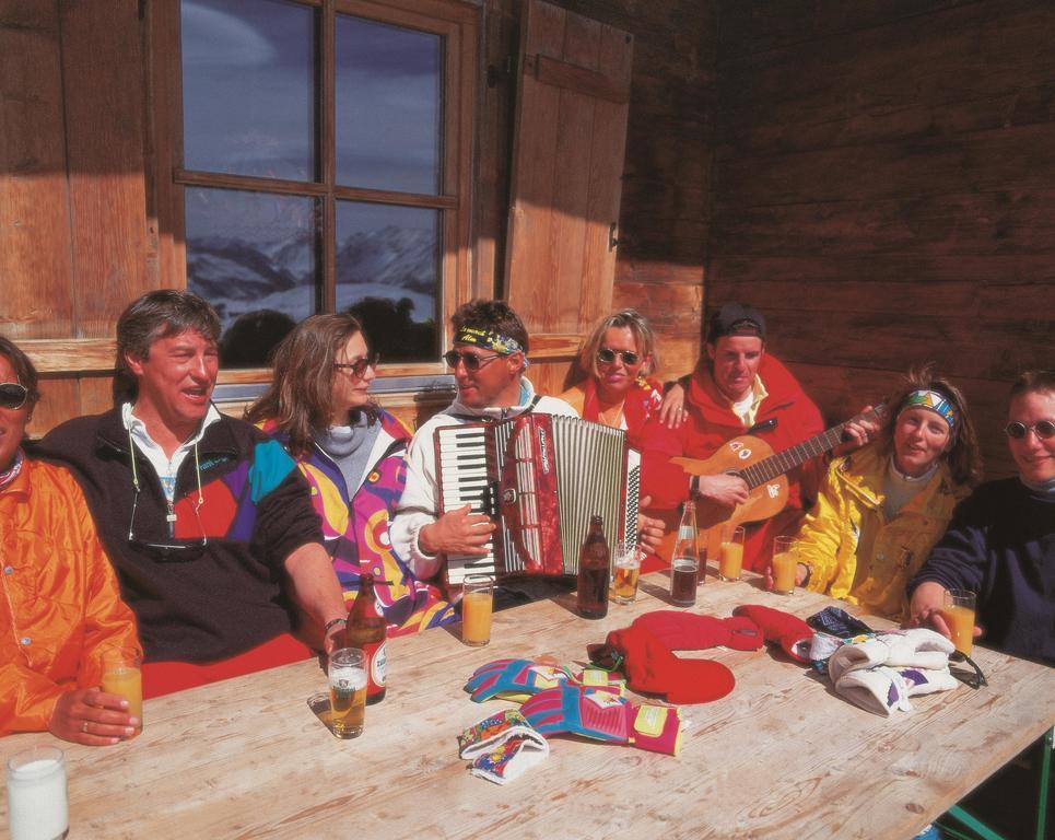 Wellnesshüttendorf Wiese Sankt Leonhard im Pitztal Exterior foto